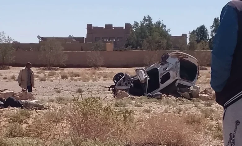 انقلاب سيارة أجرة على الطريق الوطنية رقم 17 بأرفود يخلف 3 قتلى و4 جرحى بينهم حالتان حرجتان