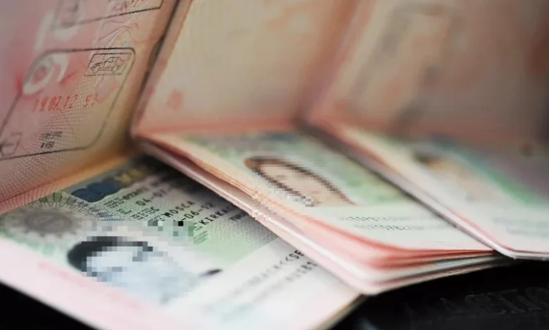 بوريطة يؤكد أن منح التأشيرات قرار سيادي ويكشف عن جهود لمراقبة القنوات الرقمية والحد من استغلال الوسطاء